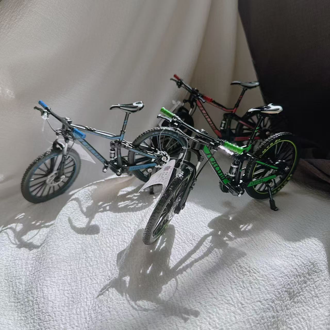 青壹坊仿真合金自行车手办摆件玩具儿童奖励可活动