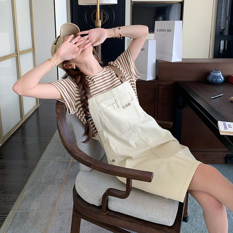 慵懒松弛感学院风背带裤女夏2025新款洋气减龄条纹T恤，女装运动套装，浙宝285（原212）