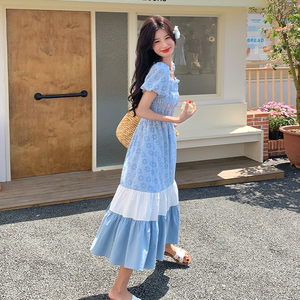 蓝色法式打揽设计高腰连衣裙女2025夏季新款印花撞色泡泡袖裙子图片