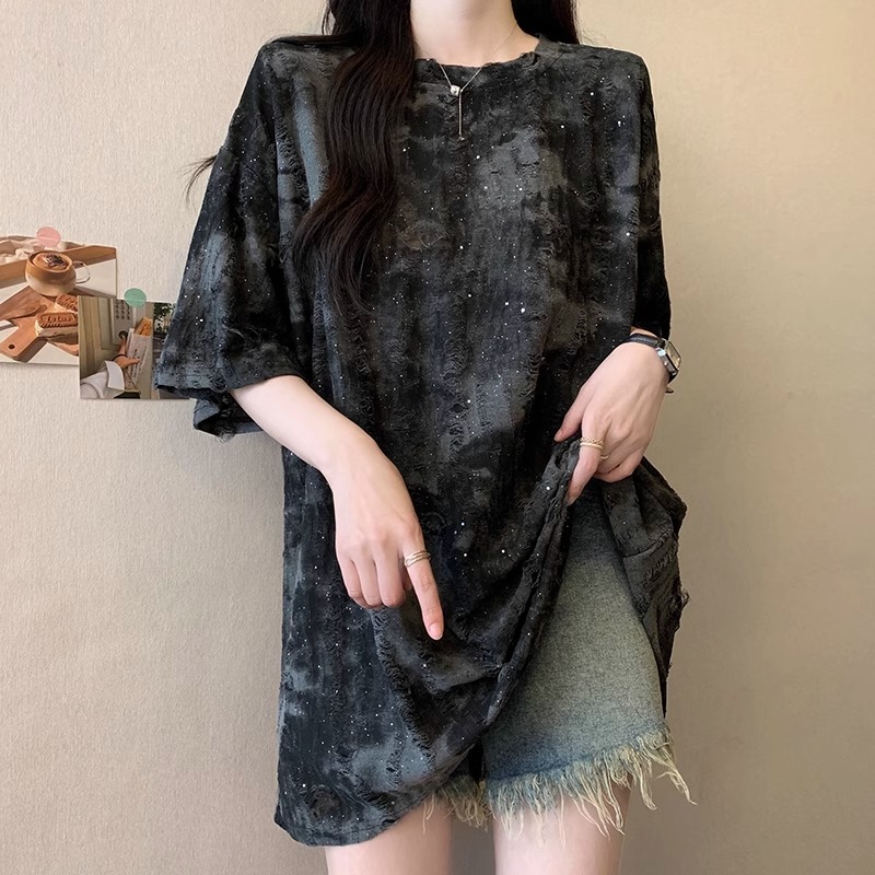 大码女装夏季欧货半袖正肩短袖T恤胖mm中长款遮屁股洋气亮片上衣