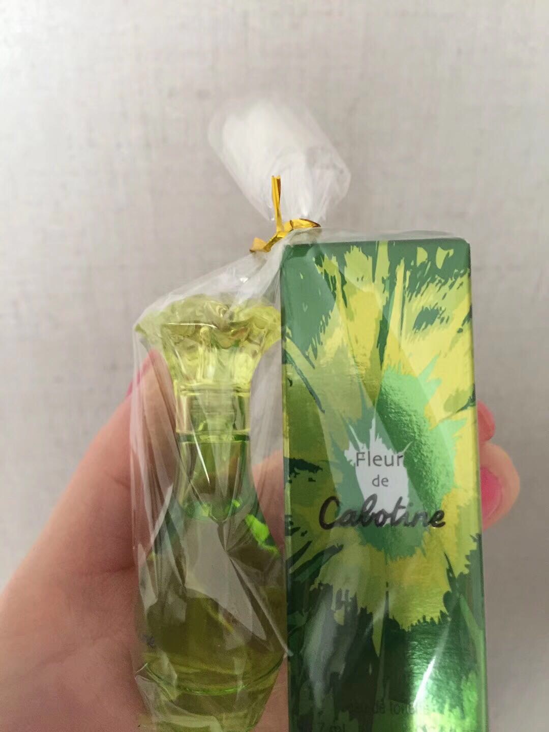 鄙视假货歌宝婷7ml女伶