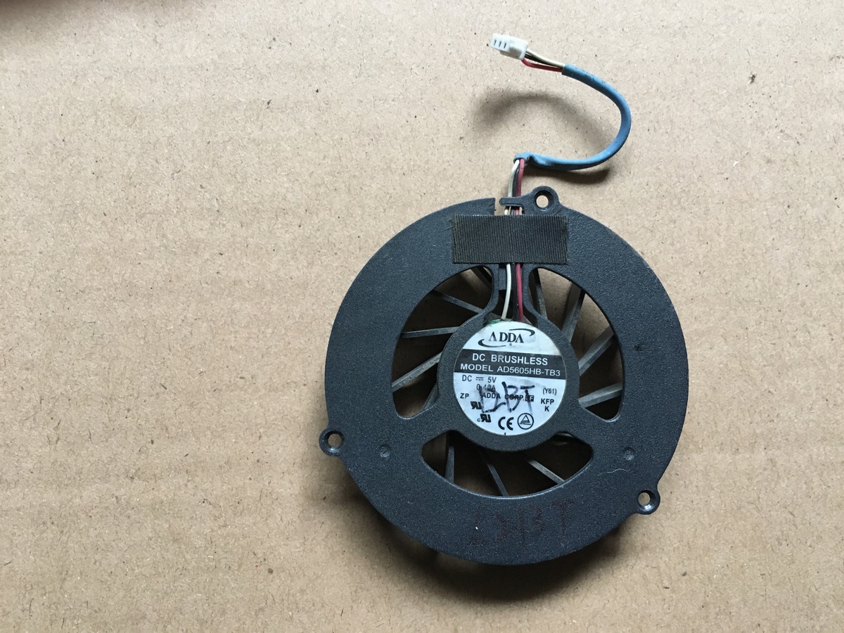 神舟承运L205T L520T L525T hasee L213T L235T L720T笔记本风扇