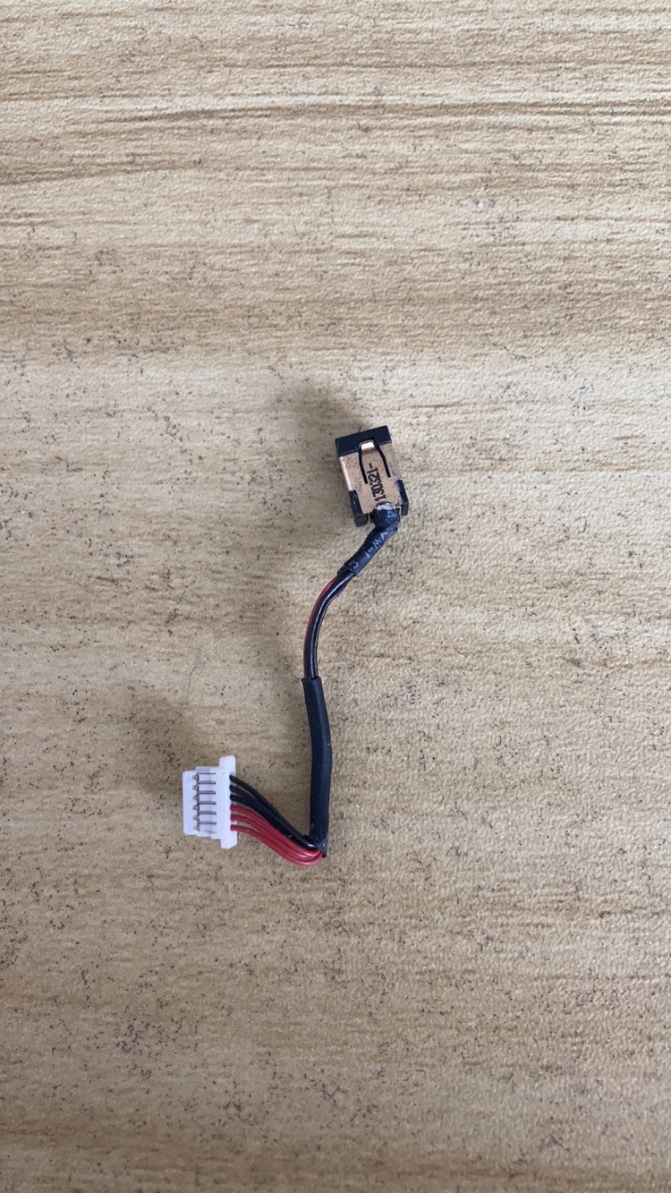 适用 三星 530U3B 535U3C U3X 540U3C 532U3C 542U3X 电源接口头