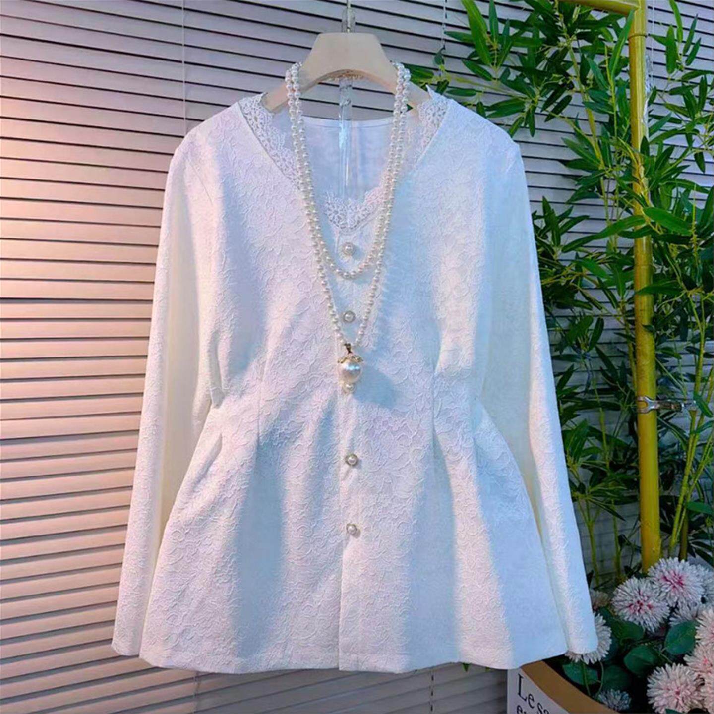 大码女装春季新品时尚白色长袖V领收腰衬衫女高级感淑女风上衣潮