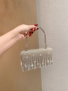时尚新款高级感镶钻水钻手提包派对包链条包宴会包搭配礼服包方包