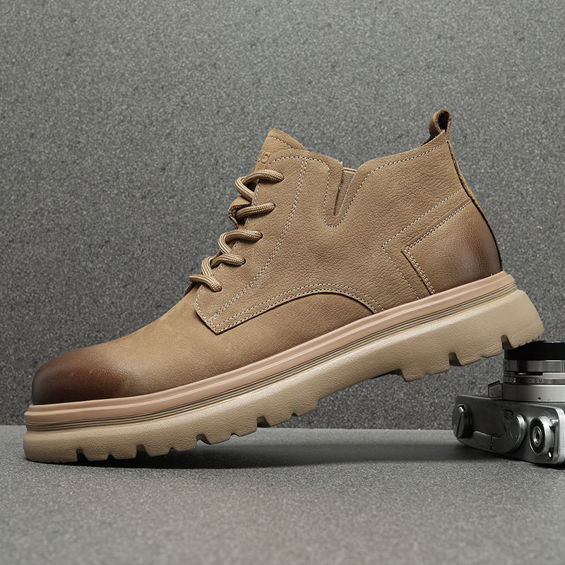 牛皮马丁靴男款2025秋冬季新款真皮户外软底工装靴耐磨户外短靴男
