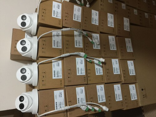 全新现货DS-2CD3310FD-IS 海康威视130万音频半球摄像头 48V供电