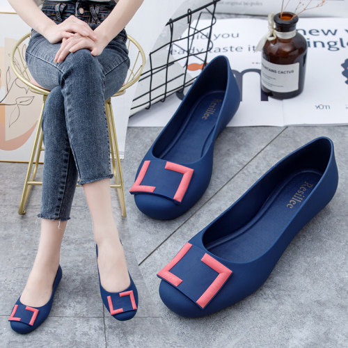 平跟沙滩休闲防水凉鞋防水