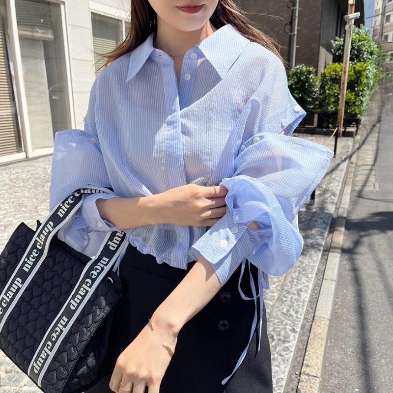 日系夏季新品甜美可爱风条纹防晒开口收腰衬衫0131040390