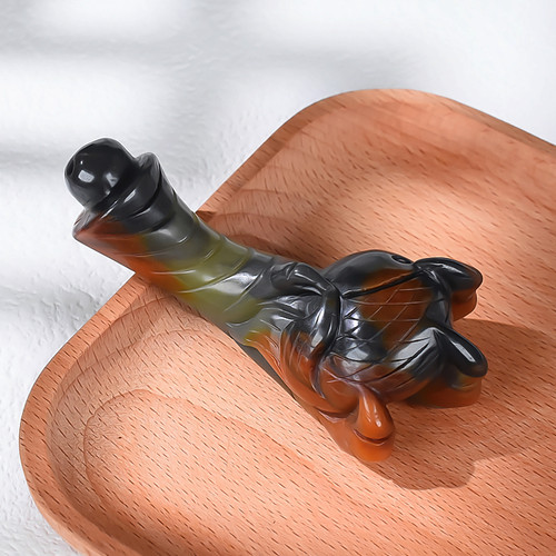 天然正品黄龙玉抓住机遇手把件