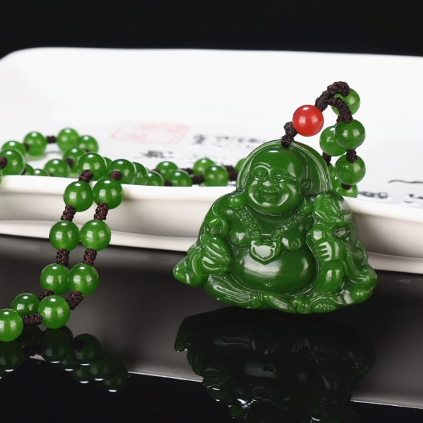 新疆和田玉佛吊坠女款笑佛天然玉石碧玉弥勒佛挂件玉佩玉吊坠
