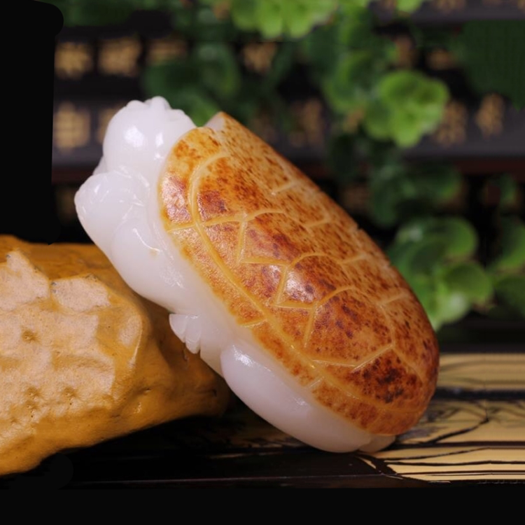 新疆和田玉籽料白玉原石龙龟手把件天然白玉长寿乌龟手把玩件男款