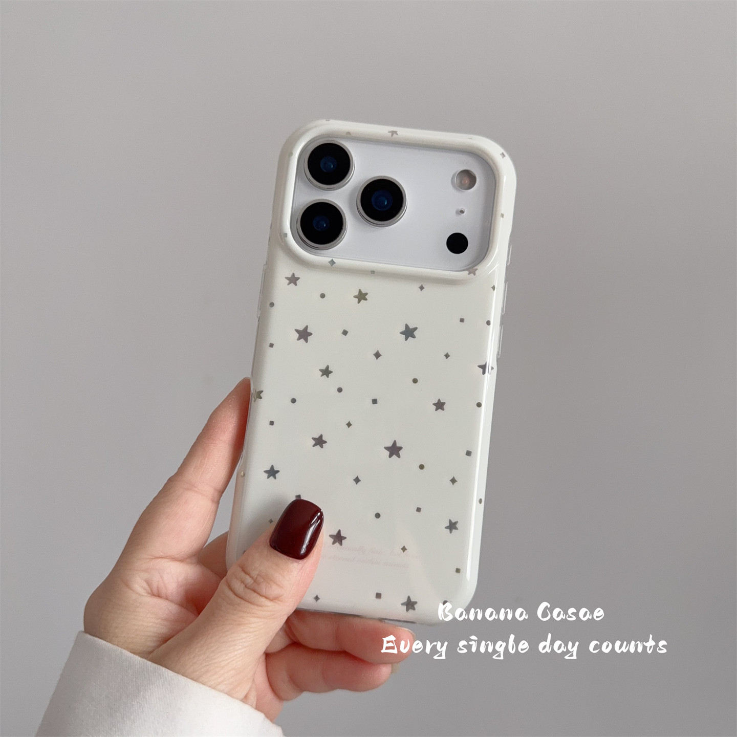 BananaCase韩国ins简约奶油白锡纸纹星星适用17promax苹果16pro手机壳iPhone17亚克力15promax新款13/14pro硬