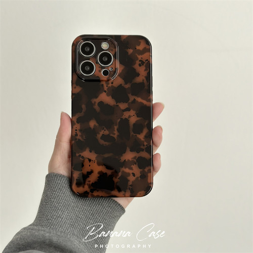 苹果14promax玳瑁豹纹光面手机壳