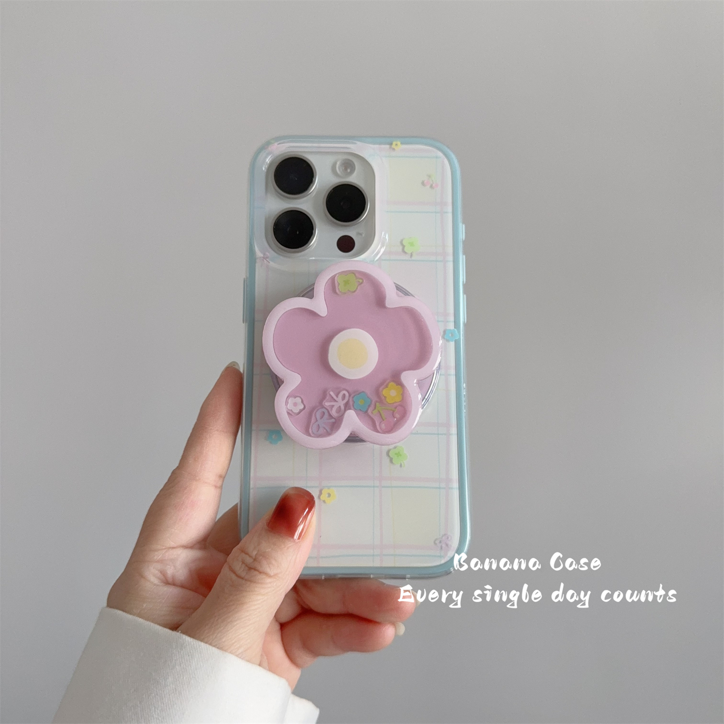 BananaCase夏日ins少女小清新格子花朵磁吸壳适用16promax苹果15pro手机壳iphone14摇摇乐花朵支架13保护套16