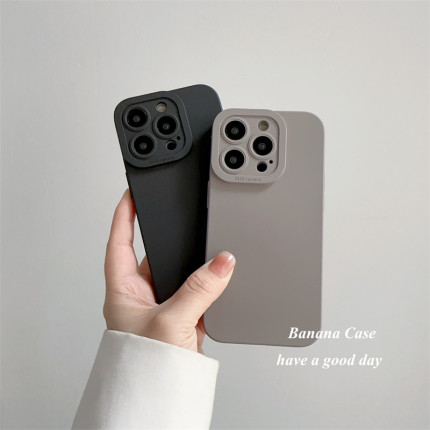 BananaCase简约石墨色软壳适用15promax苹果14pro手机壳iPhone13纯色防摔11/12pro情侣17pro全包16plus软mini