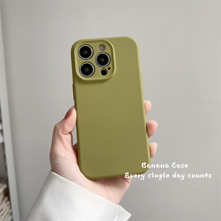 高级感ins小众橄榄绿硅胶壳适用iPhone17promax手机壳15pro苹果13简约16promax新款防摔11全包12/14pro保护套