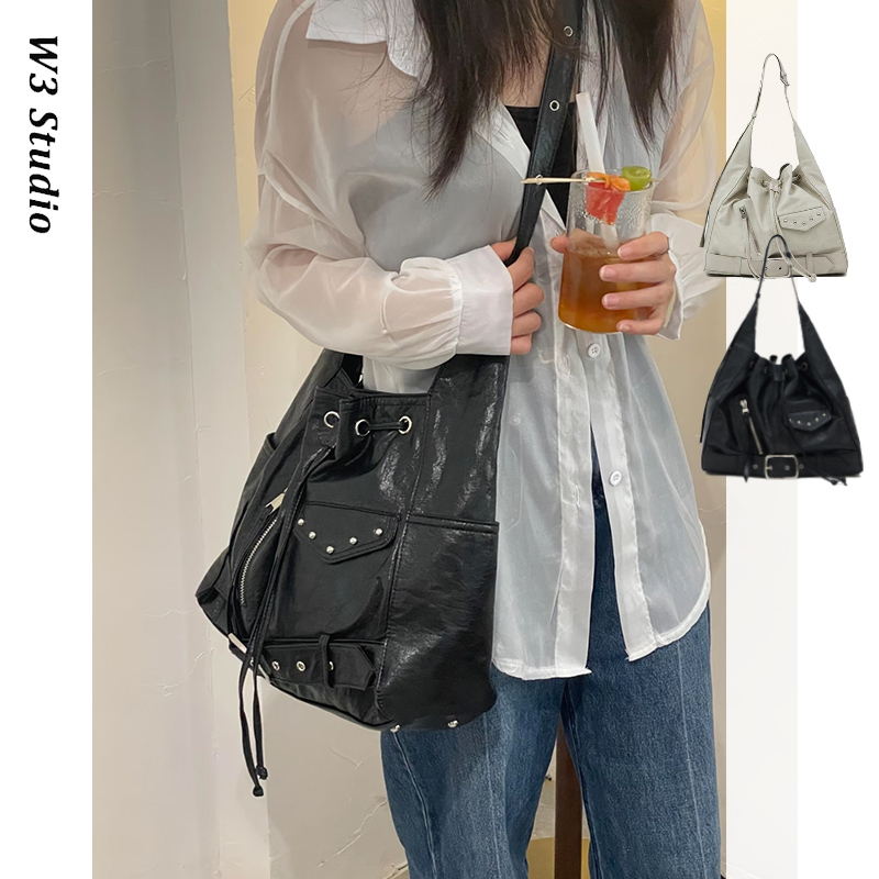 Deinet韩国小众复古腰带扣机车包大容量单肩通勤托特油蜡皮水桶包