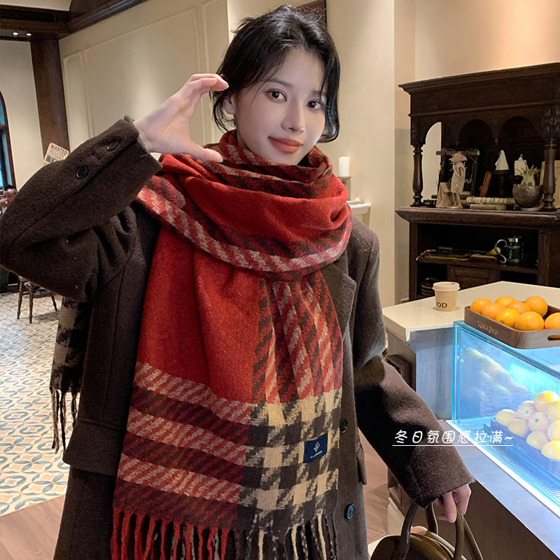 高级感显白英伦复古2025新款千鸟格红色格子围巾女秋冬季保暖围脖