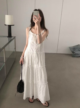 RS.WHMT温柔白月光方领系带连衣裙女夏季减龄度假风吊带裙XL8968