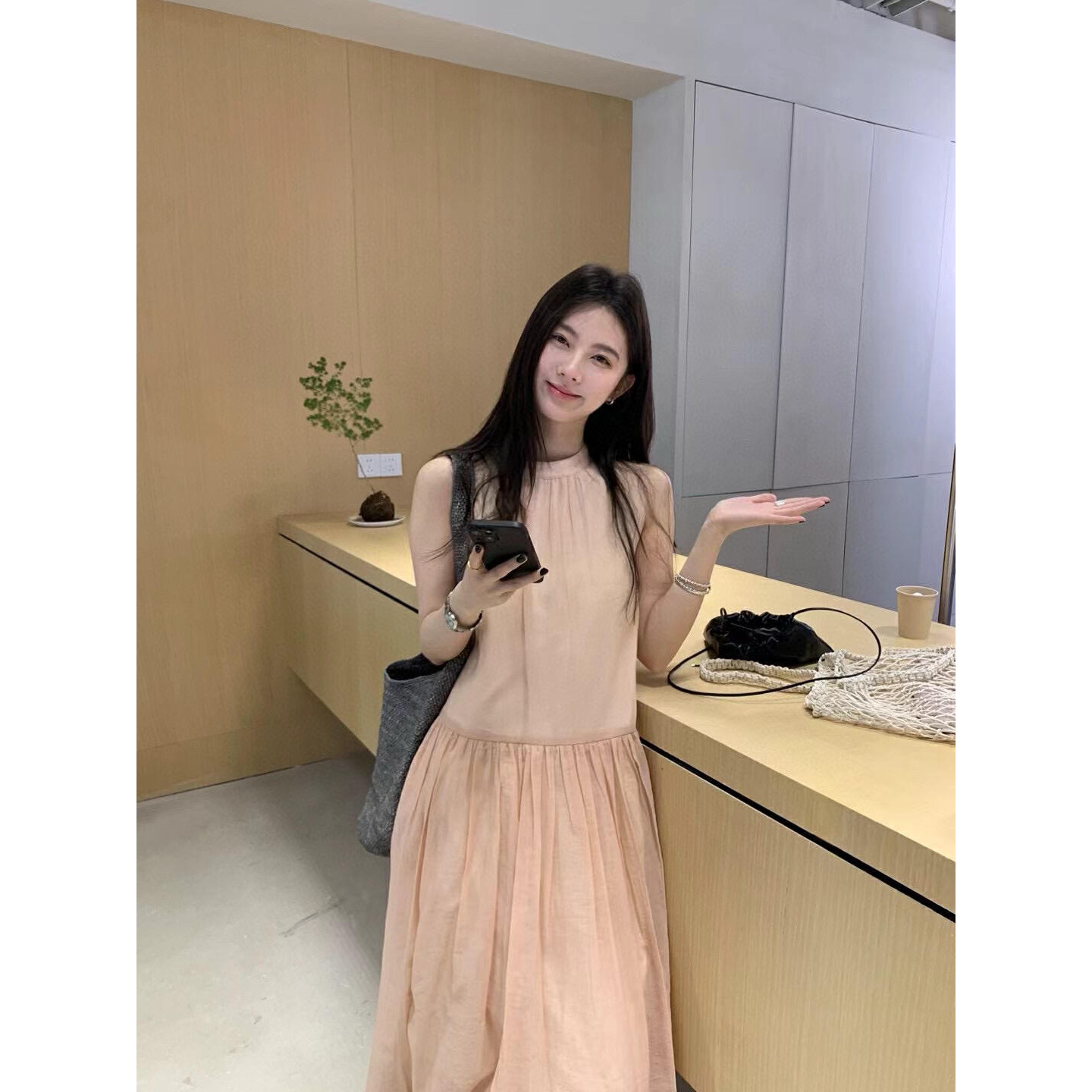 亚麻度假风无袖背心连衣裙