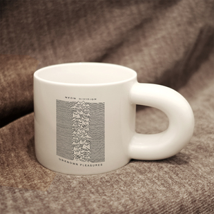 山峰兔子马克杯陶瓷高级设计感小众情侣办公室咖啡杯子胖胖杯