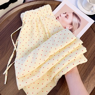 减龄爱心裤子女2025新款爆夏季嫩黄色宽松慵懒风休闲阔腿裤