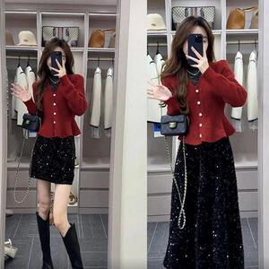 法式小香风套装女秋冬时尚单排扣V领针织衫毛衣+细闪半身裙两件套