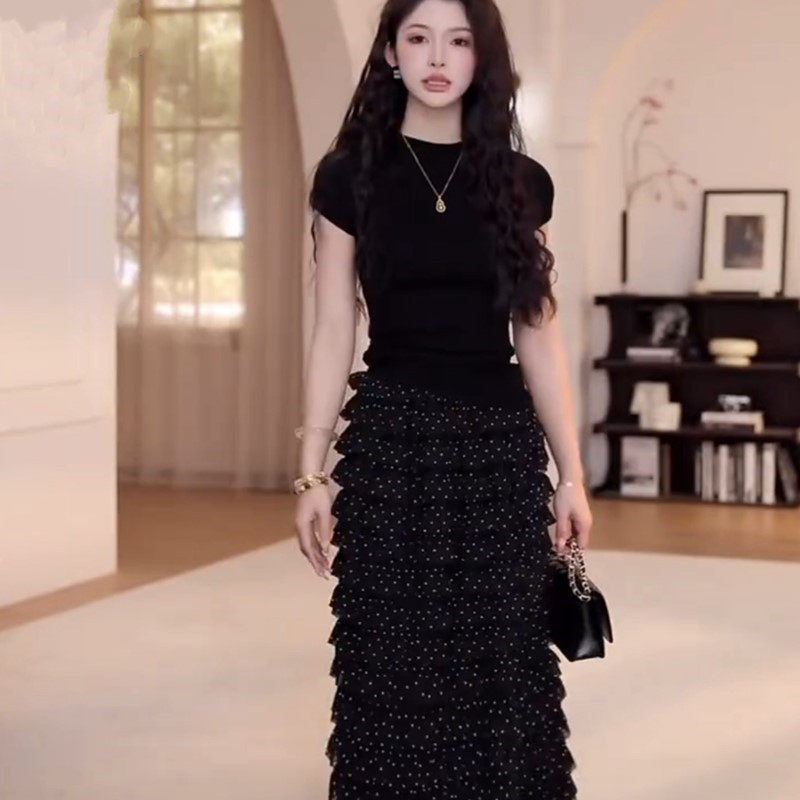 法式波点层次感半身裙女夏季气质显瘦松紧腰蕾丝网纱边蛋糕长裙