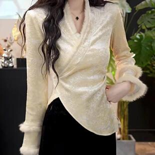 新中式国风浮雕丝绒毛毛衬衫女冬季高级感显瘦不规则开叉加绒上衣
