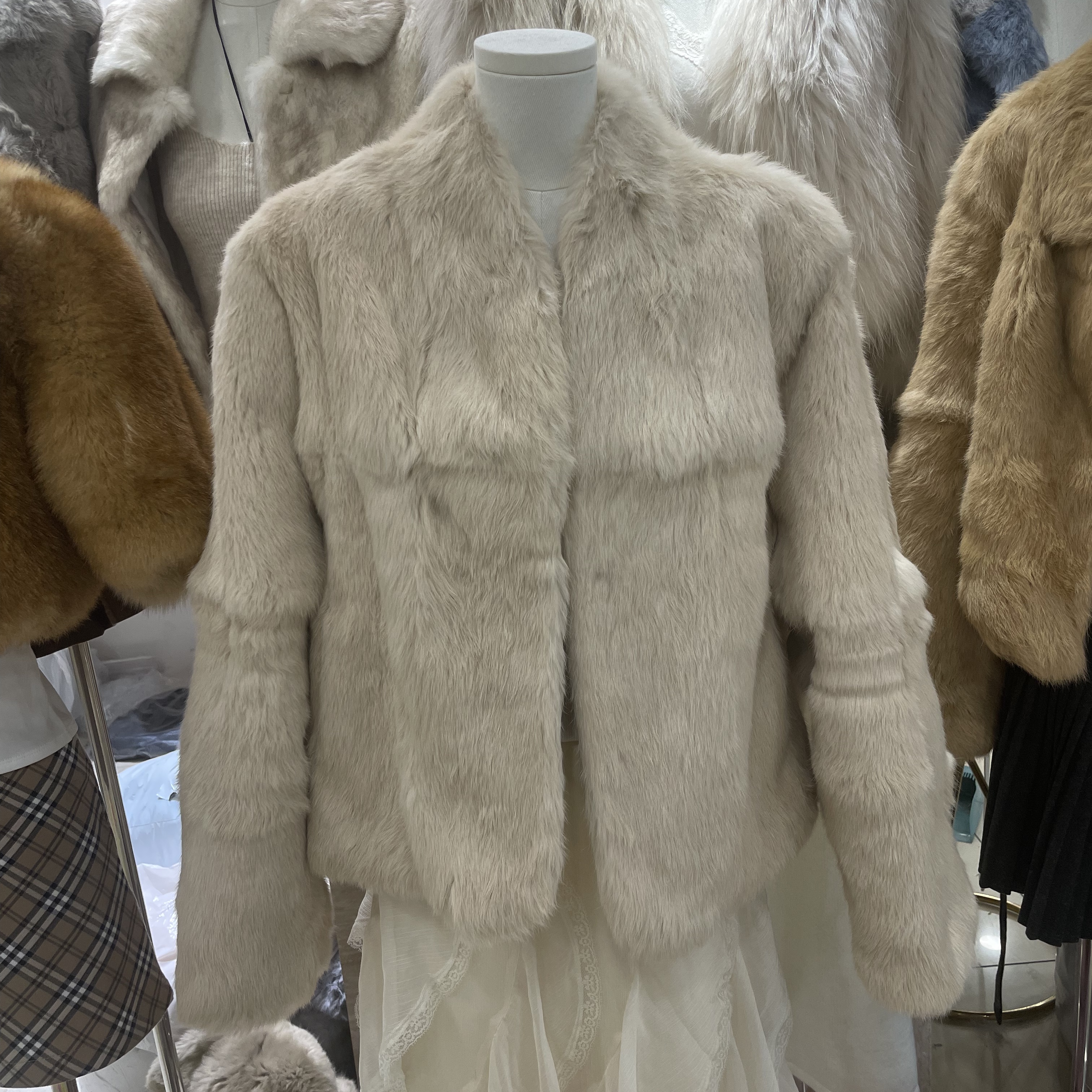 冬季整兔毛外套保暖皮草百搭显瘦