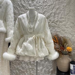 欧货高级感重工刺绣狐狸毛羽绒服女2025冬季新款收腰高端气质外套