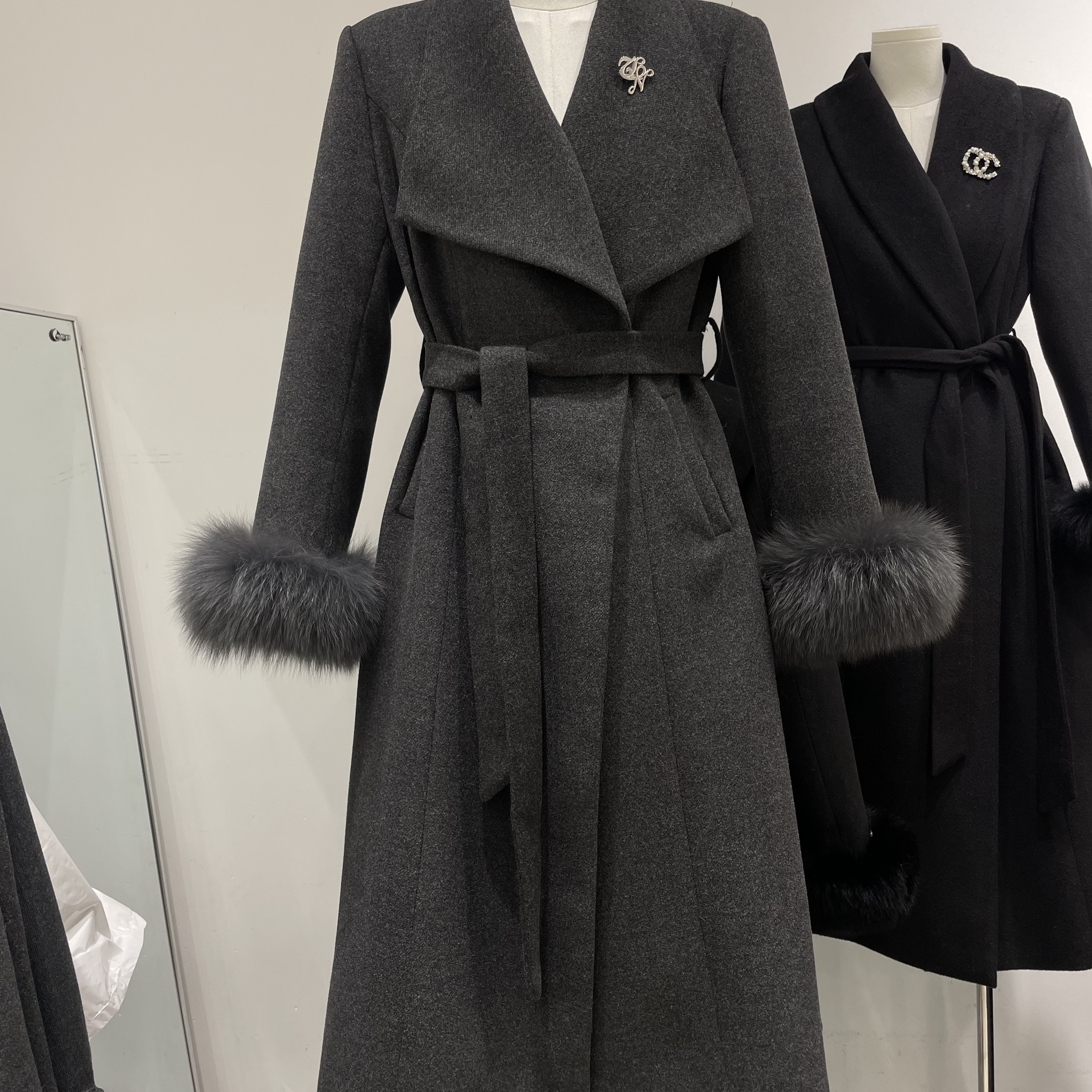 高级感气质狐狸毛大翻领羽绒内胆