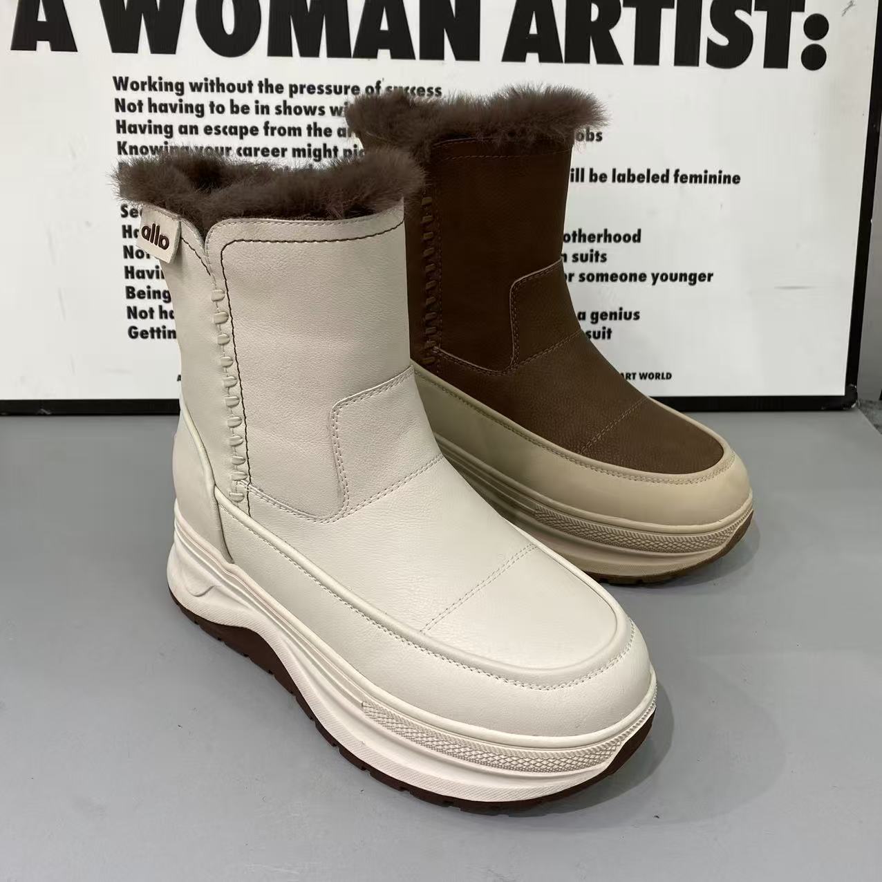 冬季新款女款真皮加棉保暖高帮雪地靴时尚百搭舒适防滑底雪地靴