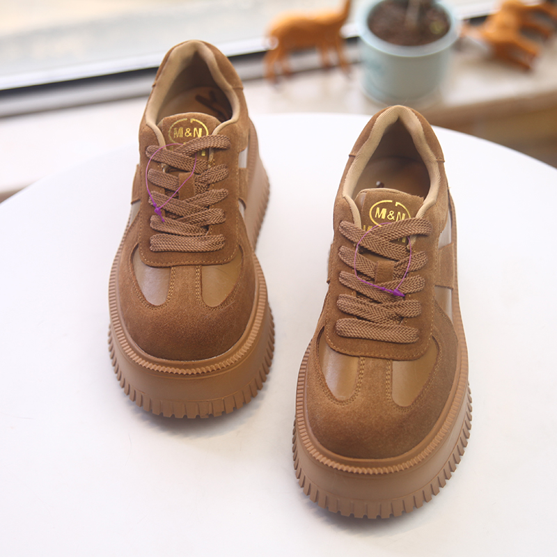 休闲厚底系带磨砂面德训鞋