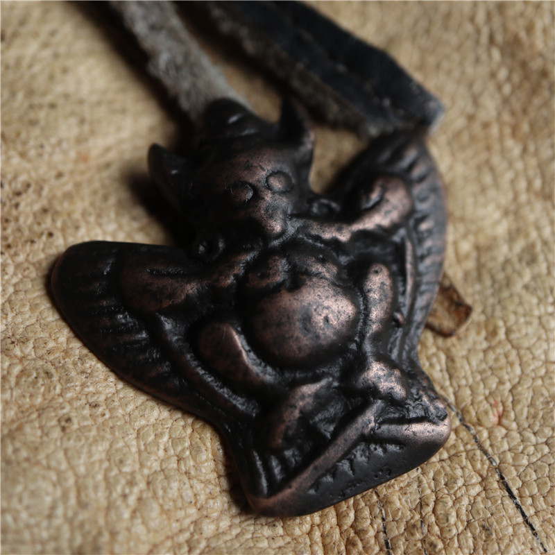 精品西藏天铁大鹏金翅鸟吊坠仿老皮壳藏式复刻南迦托甲大鹏鸟挂坠