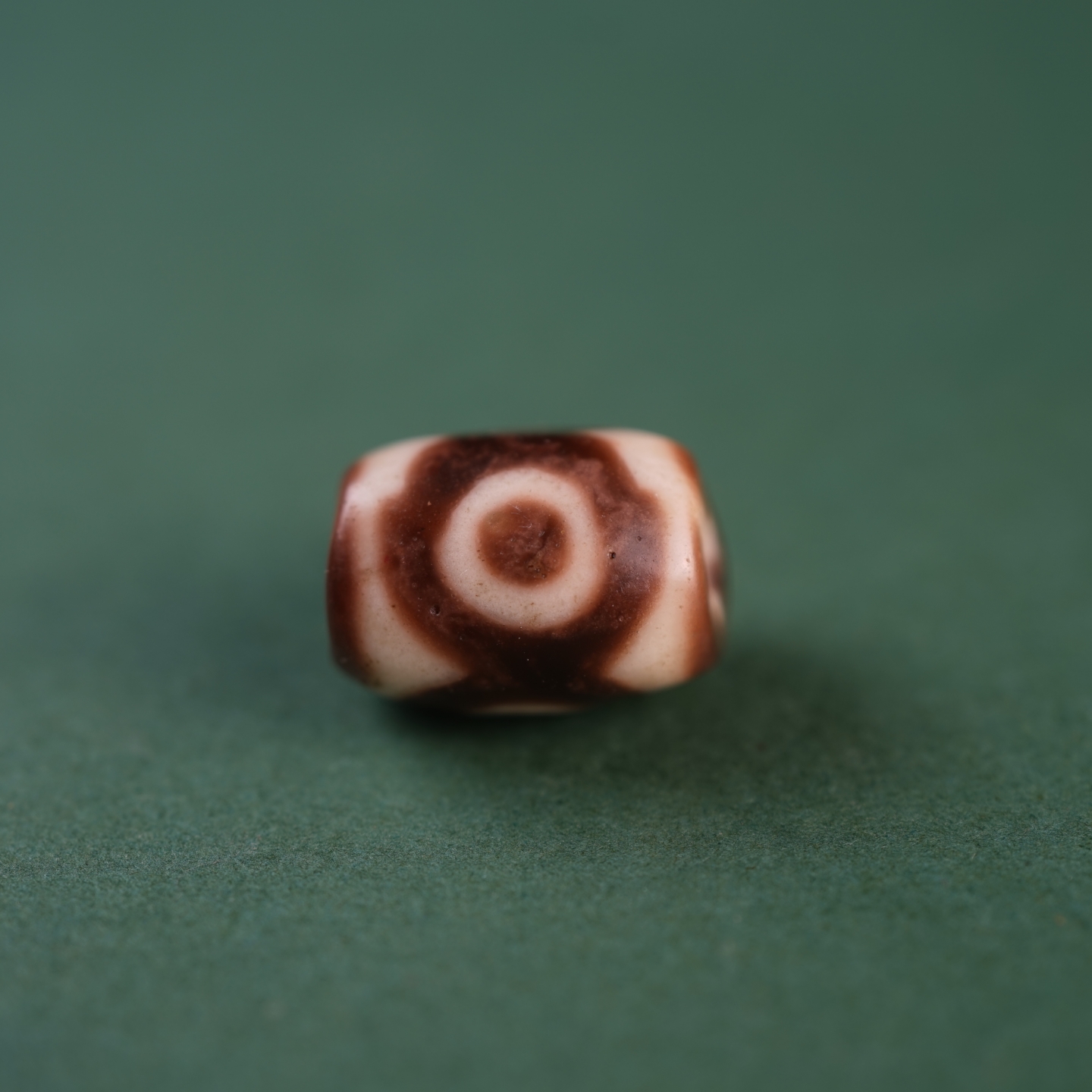 西藏精工仿老做旧手工料器莲花三眼天珠藏式文玩菩提隔珠配饰散珠