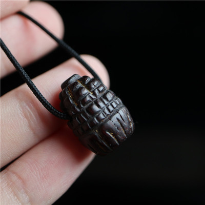 西藏精品藏民手工小年份小叶紫檀雕塔擦擦藏式护身符吊坠配珠串