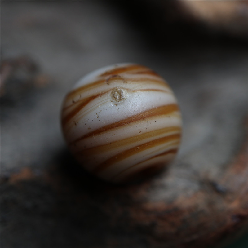 全品包老西藏棕白双色搅胎老琉璃散珠文玩百搭星月菩提配珠满风化