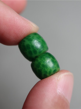手工古法青蛙皮点翠琉璃老型配珠