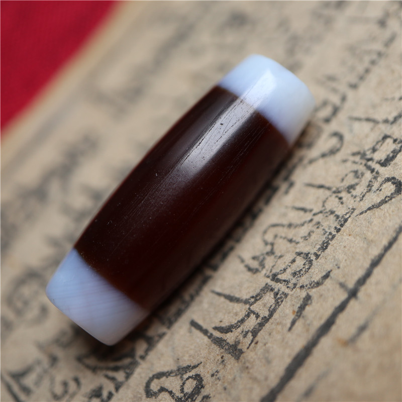 天然玛瑙材质镶蚀线珠西藏老天珠黑白珠宽线老矿玛瑙天珠手串配珠