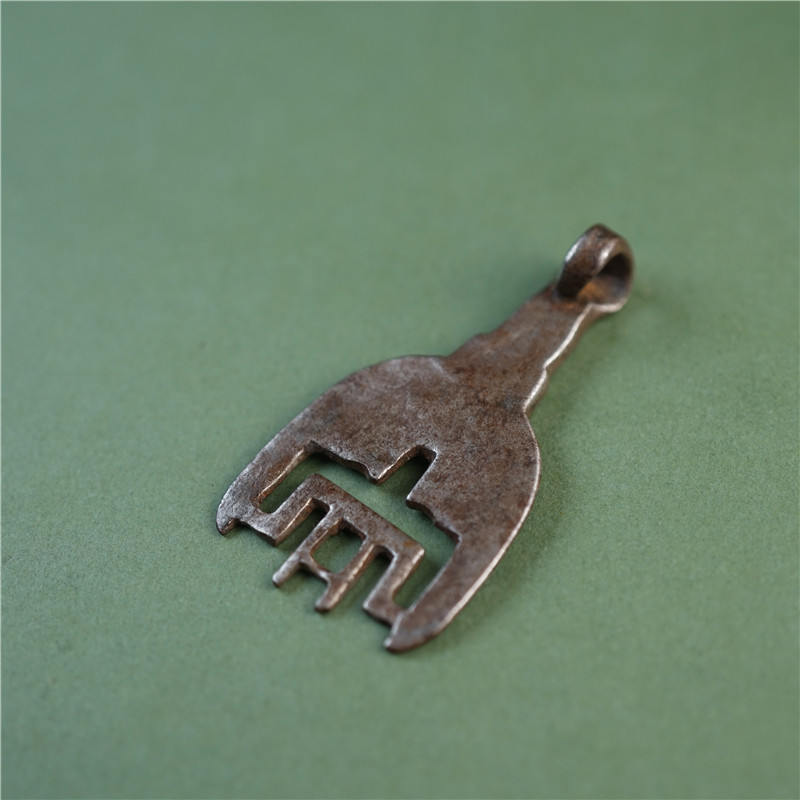 包老西藏传精品尸陀林主铁雕老钥匙吊坠diy包挂配饰挂坠像巨人