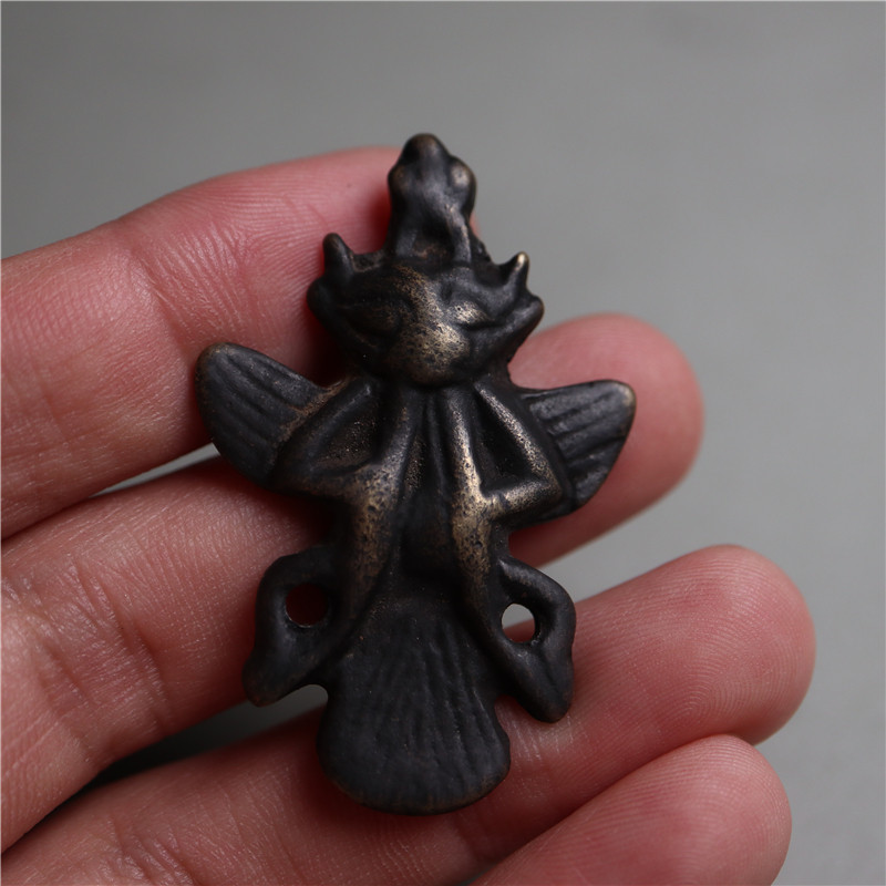 精品复刻西藏天铁托甲大鹏金翅鸟吊坠藏式特色项坠挂件精工皮壳