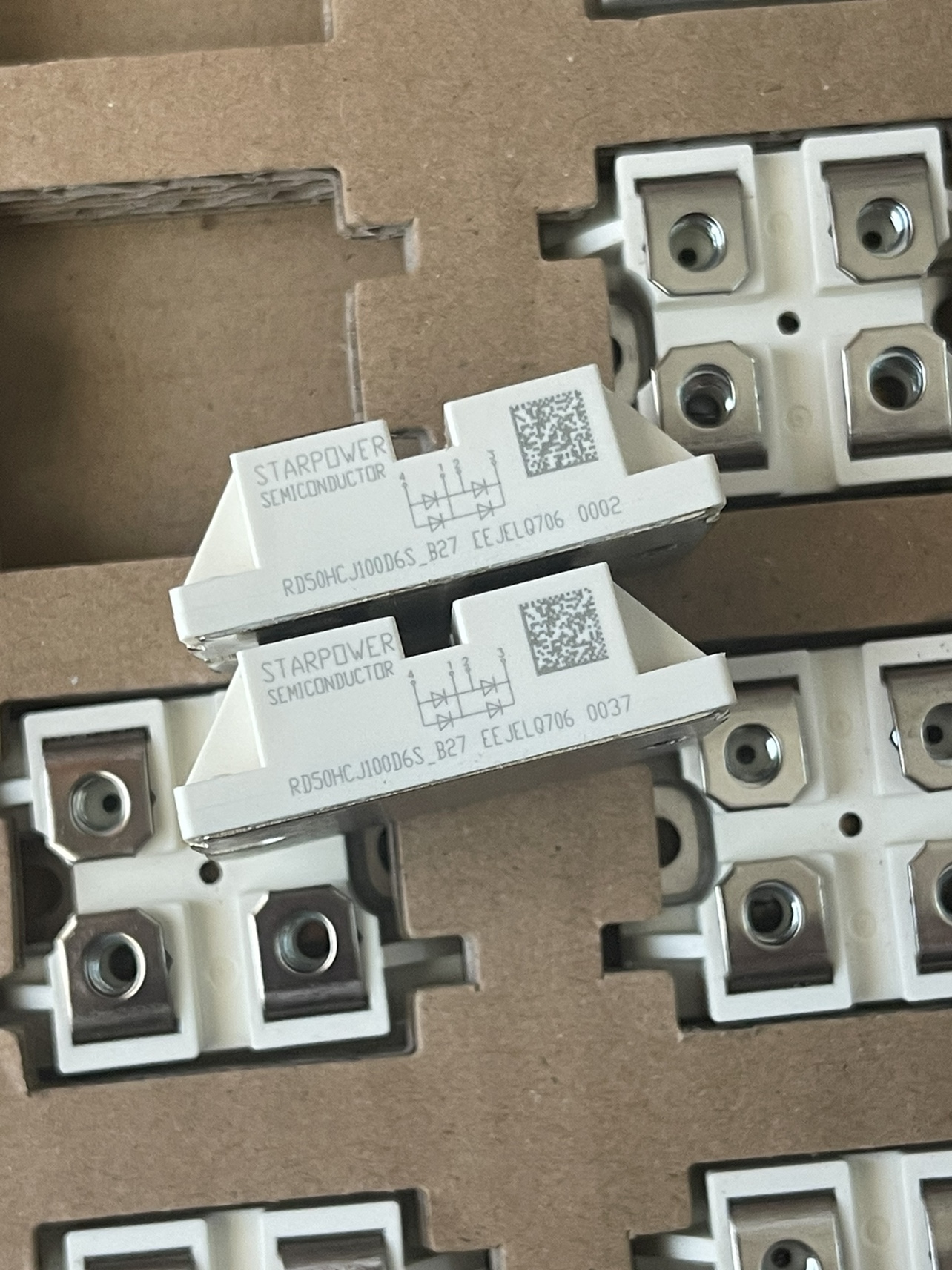 斯达 全新 等离子模块 RD50HCJ100D6S /50A600V