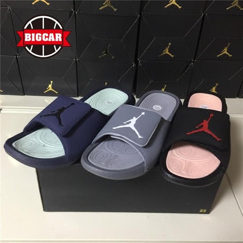 JORDAN魔术贴透气拖鞋