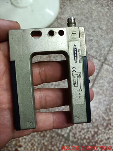 (胜发设备）拆机美国邦纳SLM30P6Q槽型叉光电开关一个