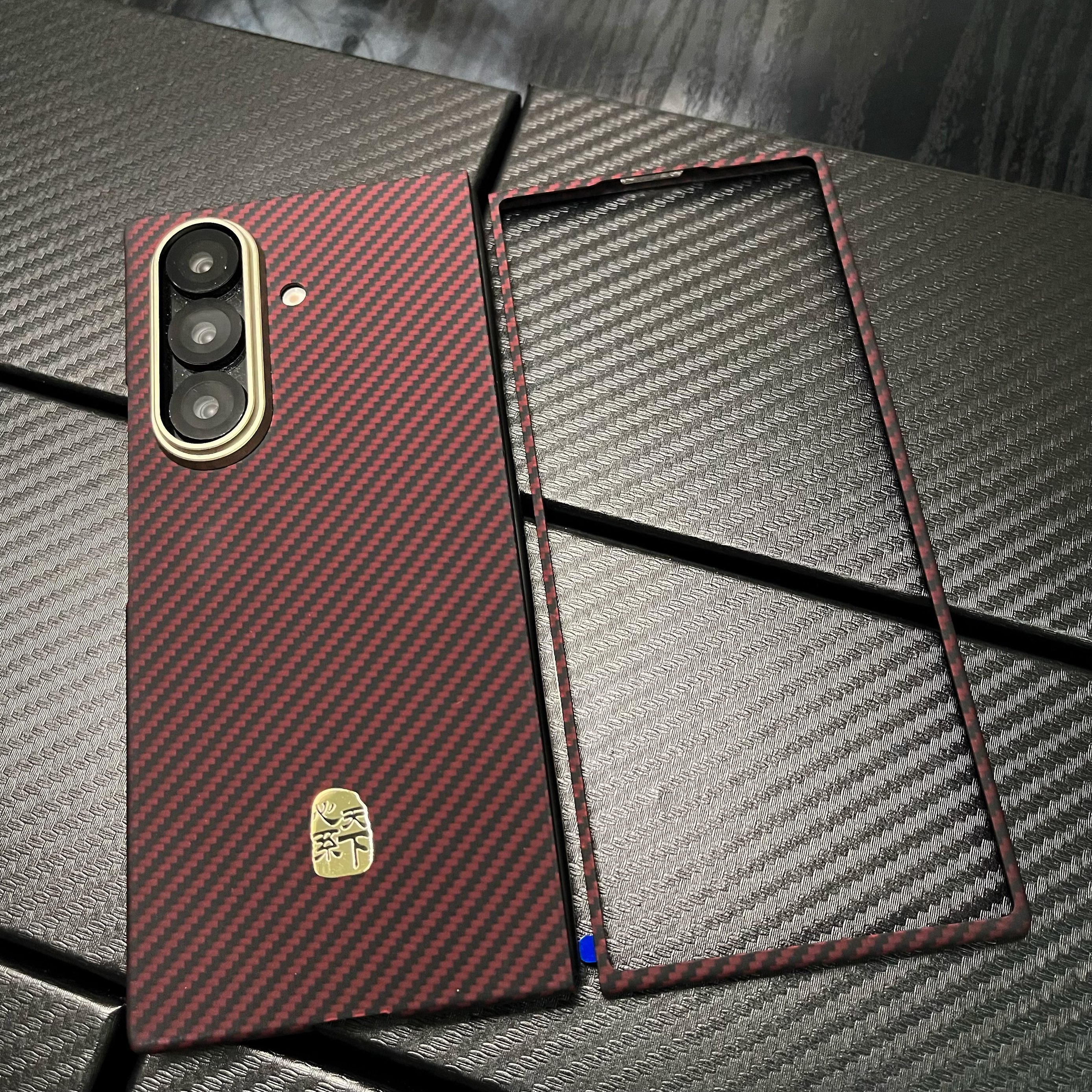 适用三星ZFold7真碳纤维Fold6手机壳凯夫拉超薄防摔单前壳简约金属镜框高档心系天下前后壳轻奢