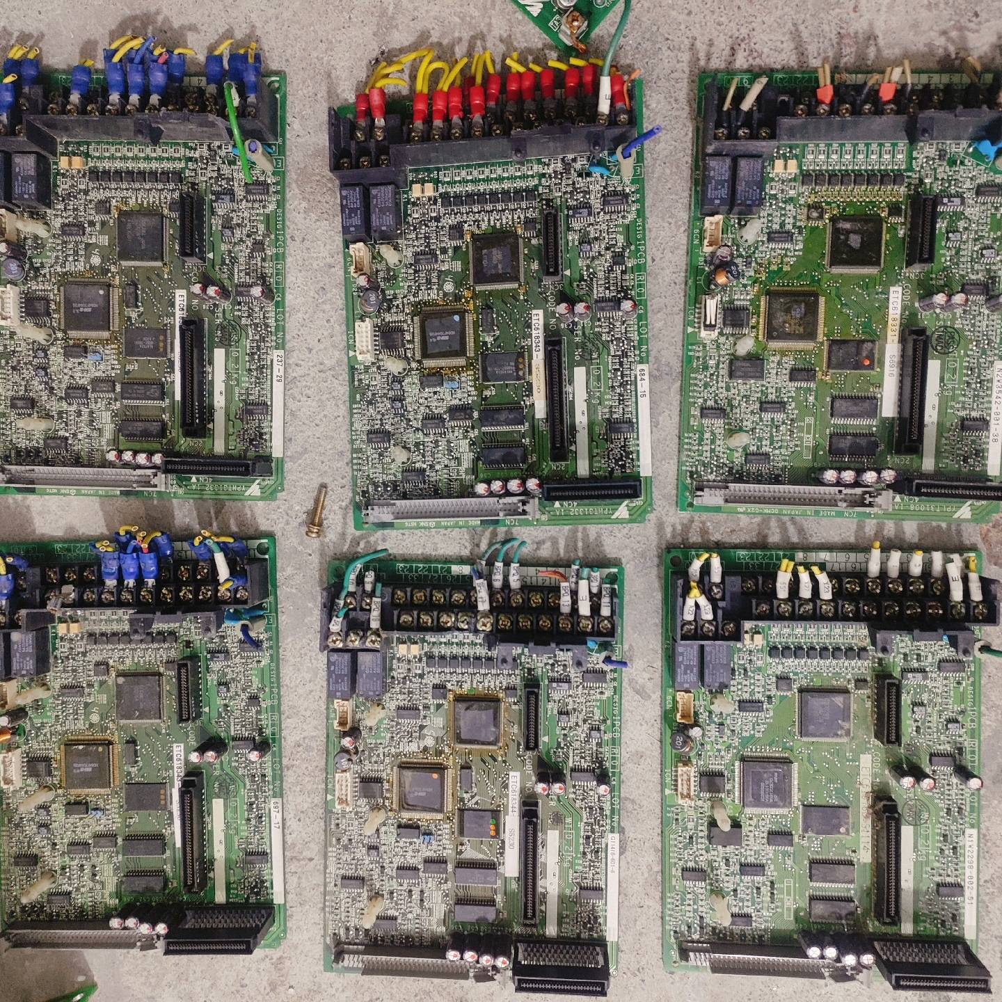 议价-安川G5变频器主板ETC618343