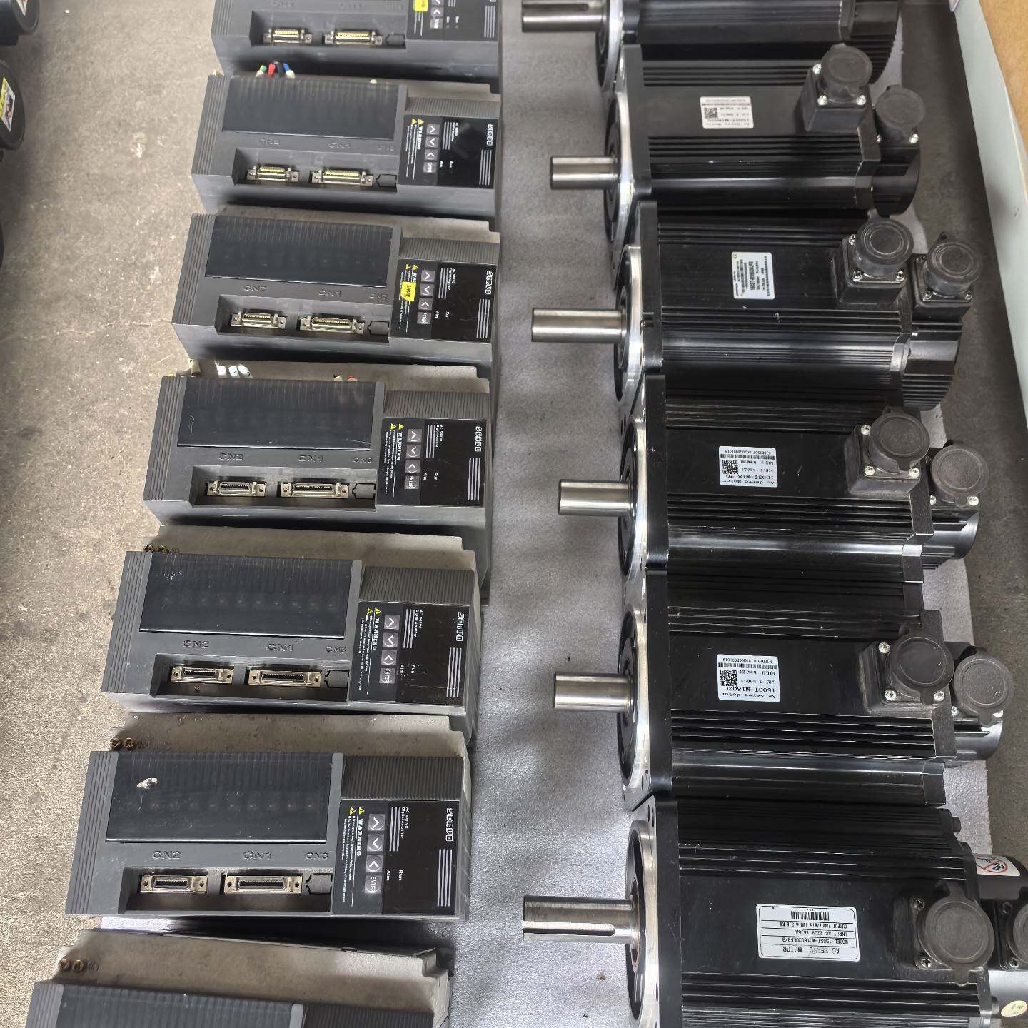 议价-SBF-AL501FW华大伺服驱动器，150ST-M1802