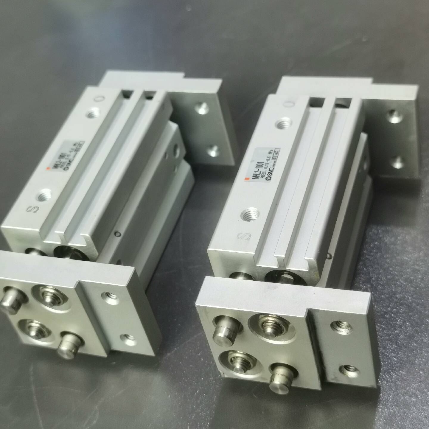 议价-MHL2-10D1 正品SMC 阔型手指气缸 平行气爪